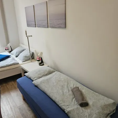Bohem Center Andrassy Hostel *