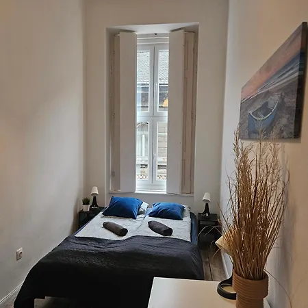 Bohem Center Andrassy Hostel