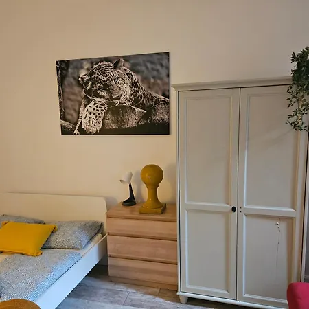 Bohem Center Andrassy Hostel *