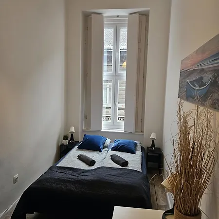 Vandrerhjem Bohem Center Andrassy Budapest