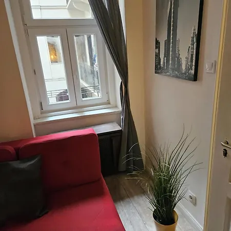 Bohem Center Andrassy Hostel