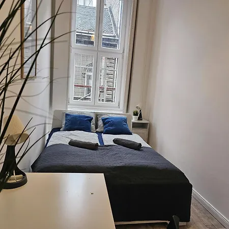 Bohem Center Andrassy Hostel