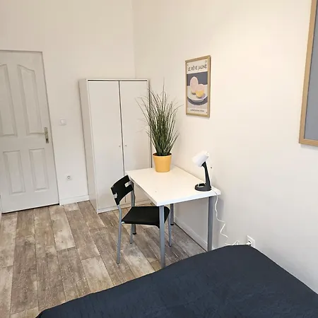 Bohem Center Andrassy Hostel