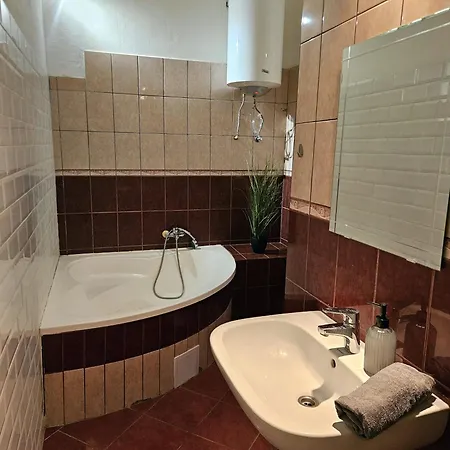 Bohem Center Andrassy * Budapešť